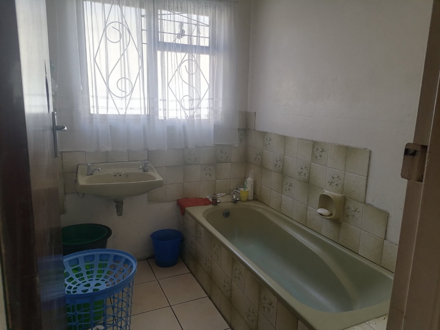 3 Bedroom Property for Sale in Palm Park Western Cape